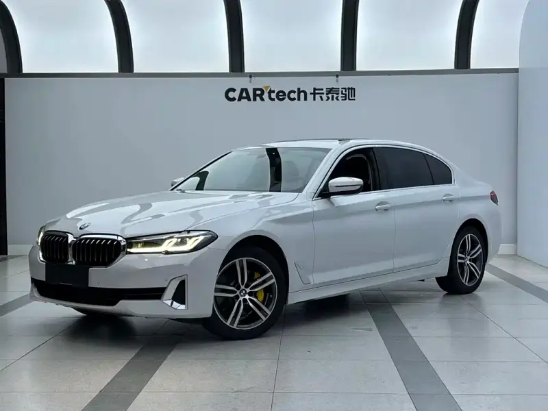 BMW 5 Series, 2021