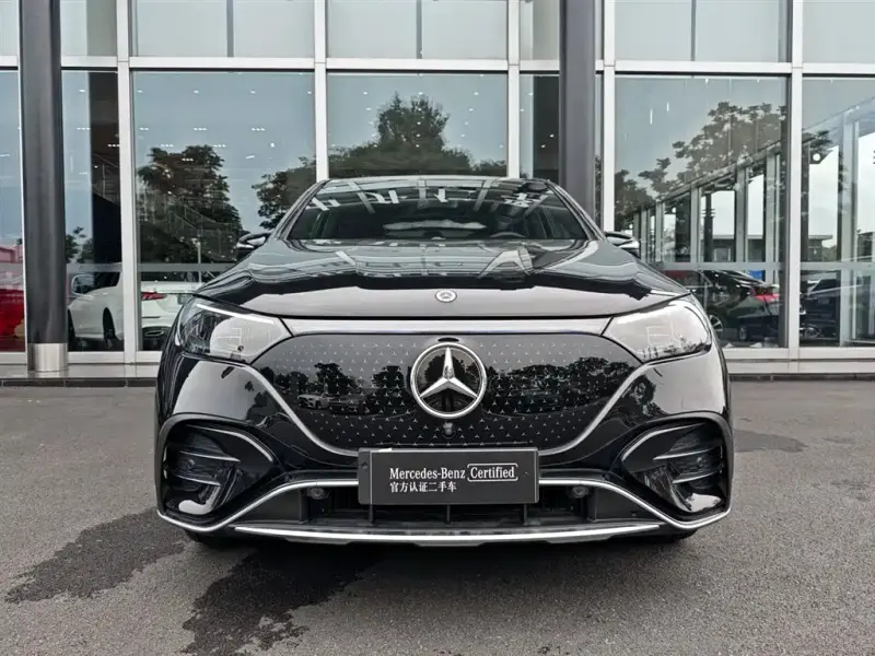 Mercedes-Benz EQE SUV, 2025