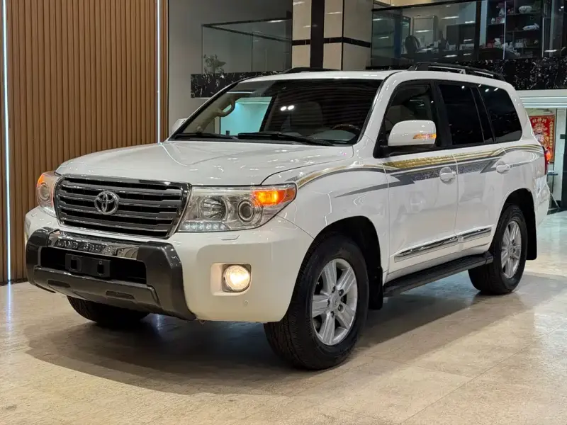 Toyota Land Cruiser, 2013