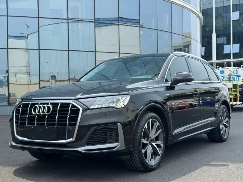 Audi Q7, 2023