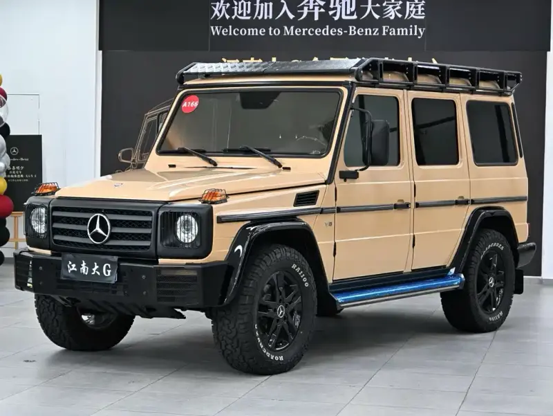 Mercedes-Benz G-Class, 2011