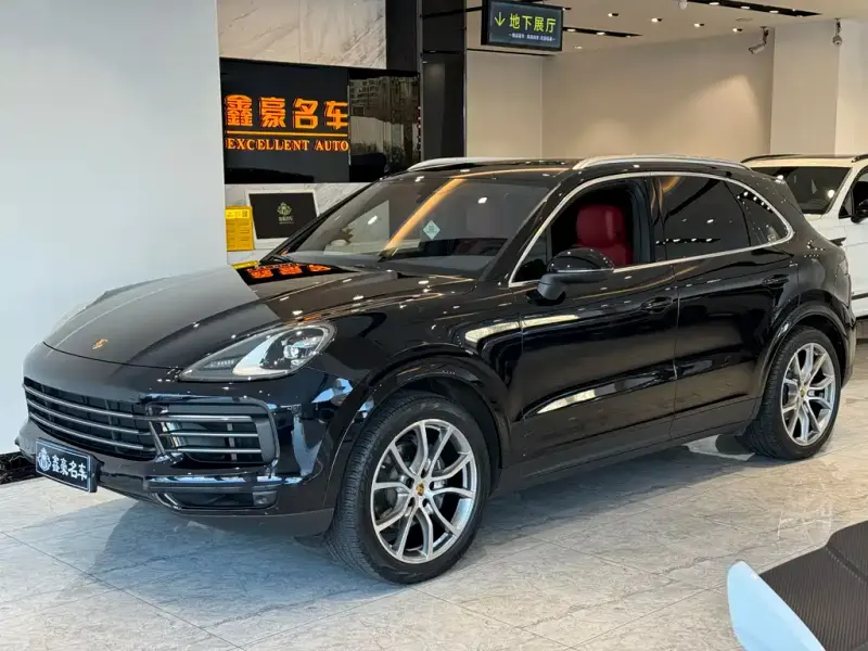 Porsche Cayenne, 2022