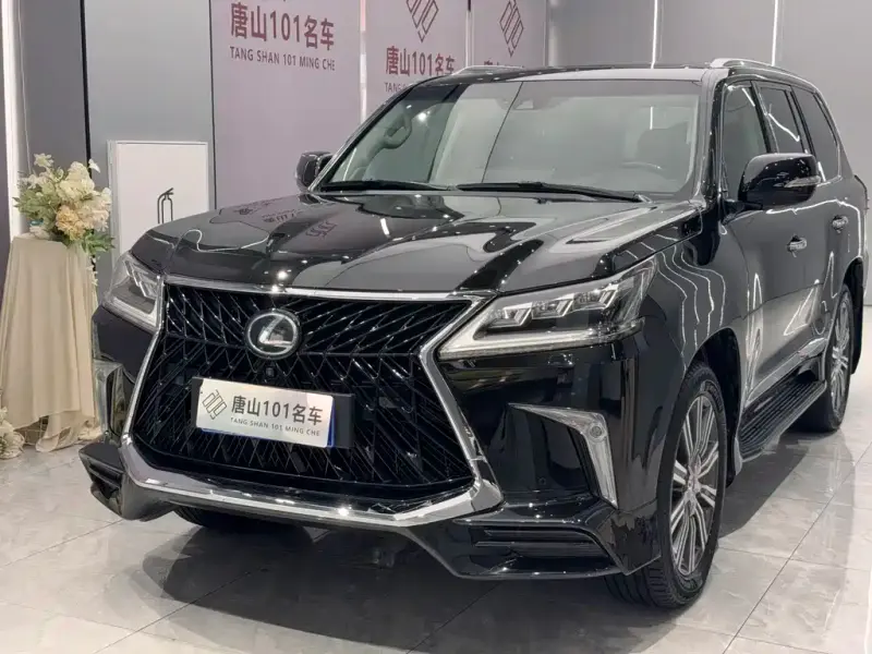 Lexus LX, 2017