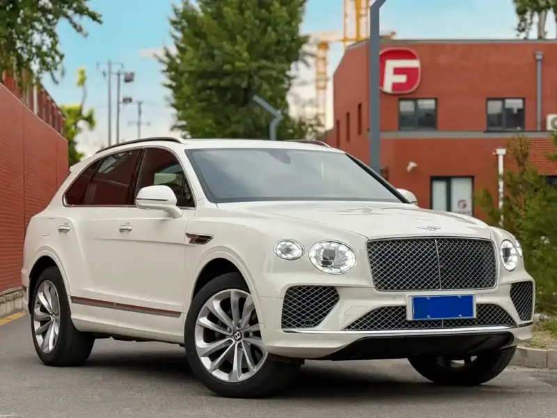 Bentley Bentayga, 2021