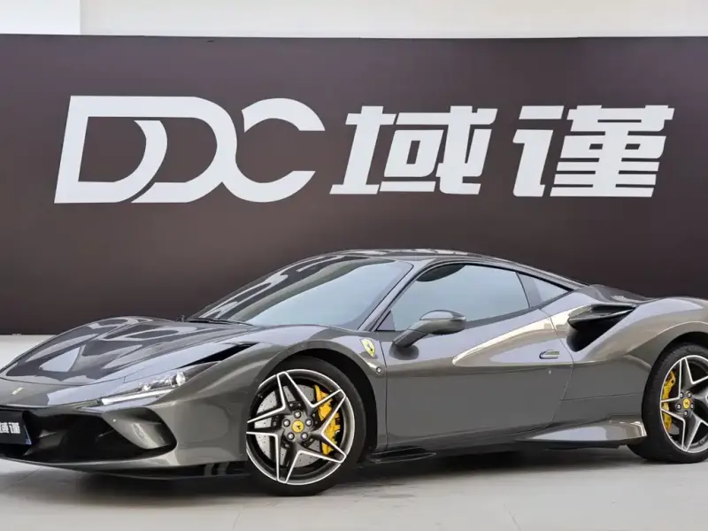 Ferrari F8, 2021