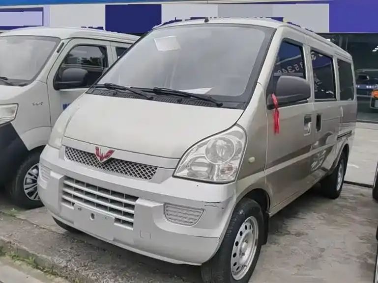 Wuling Rongguang, 2016