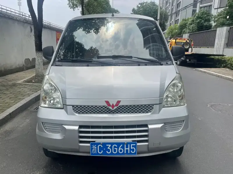 Wuling Rongguang, 2017