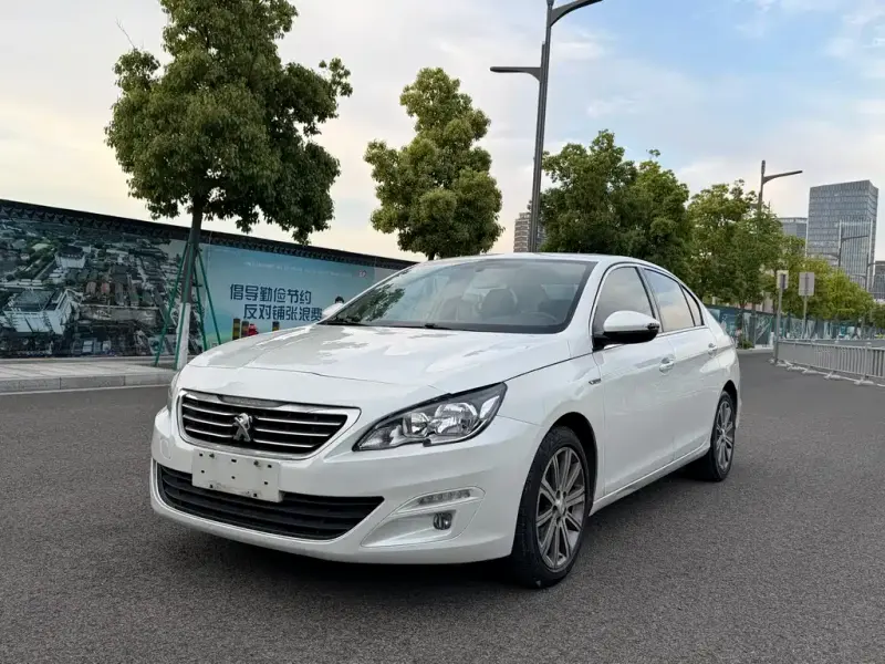 Peugeot 408, 2015