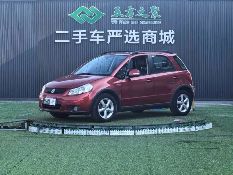 Suzuki SX4, 2010