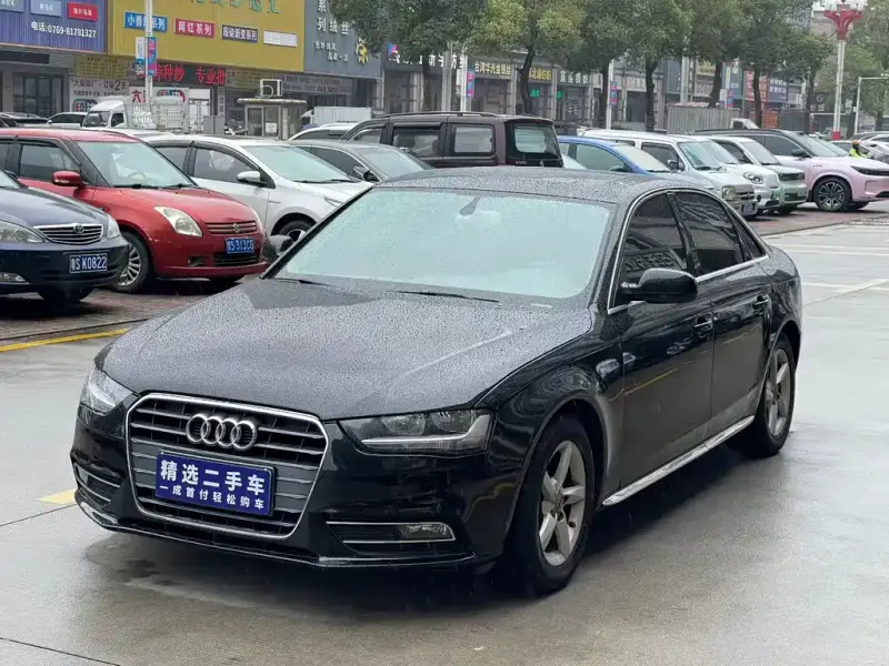 Audi A4L, 2014