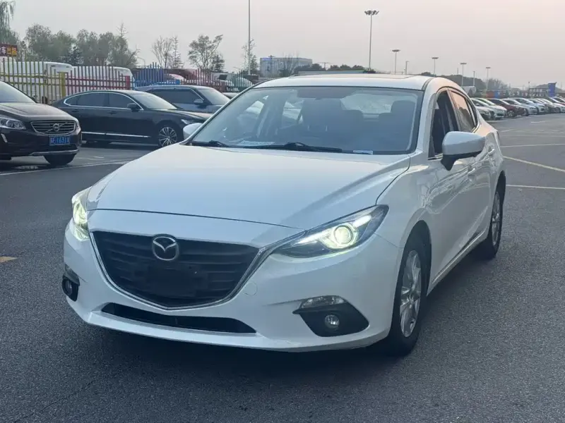 Mazda 3 Axela, 2017