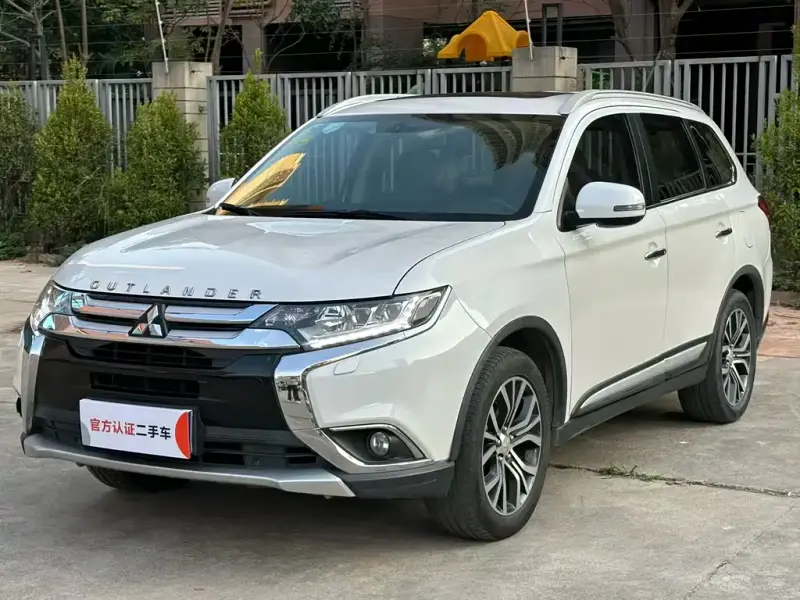 Mitsubishi Outlander, 2017
