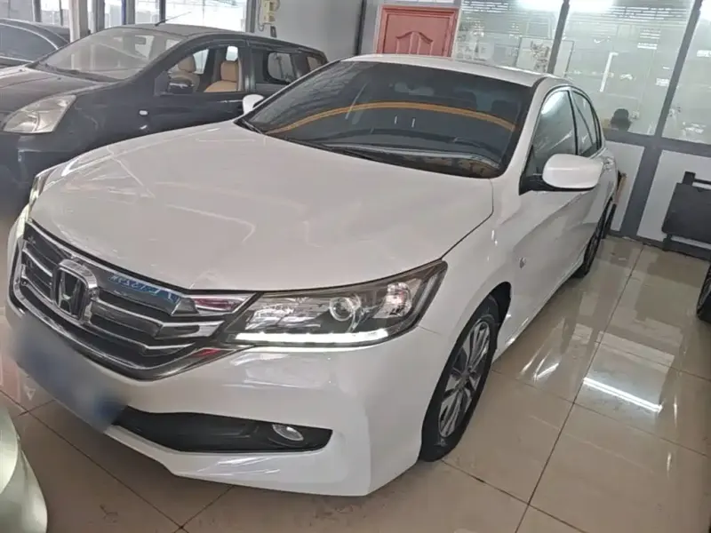 Honda Accord, 2015