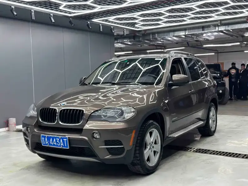 BMW X5 (Import), 2012