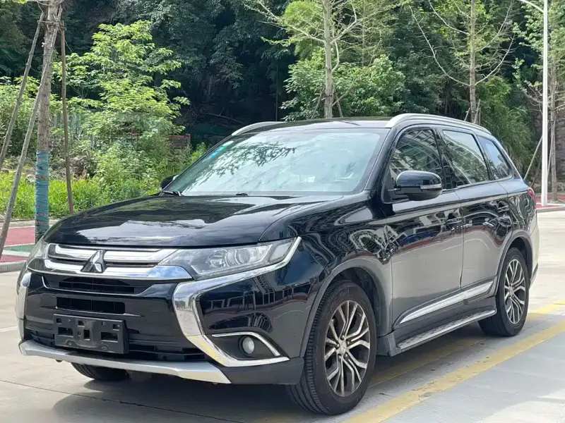Mitsubishi Outlander, 2018