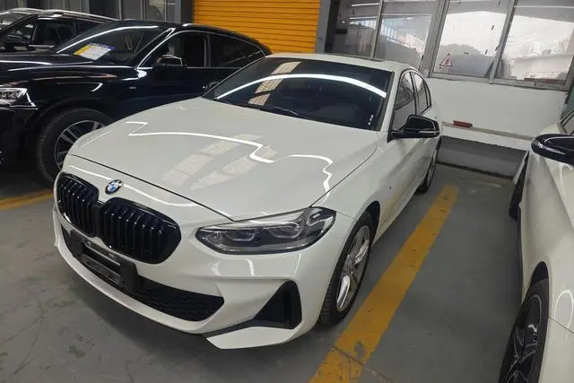BMW 1-Series, 2021