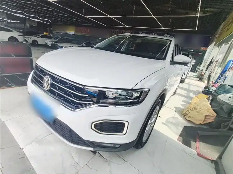 Volkswagen T-Roc, 2020