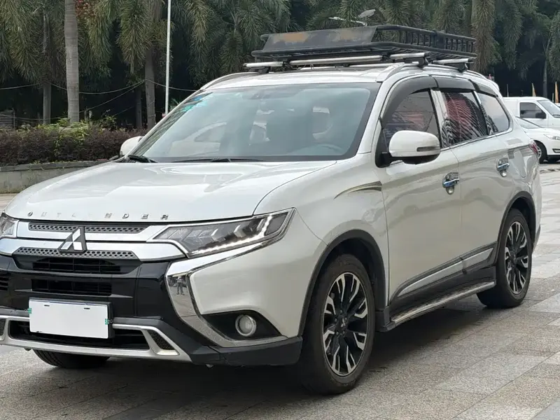 Mitsubishi Outlander, 2019