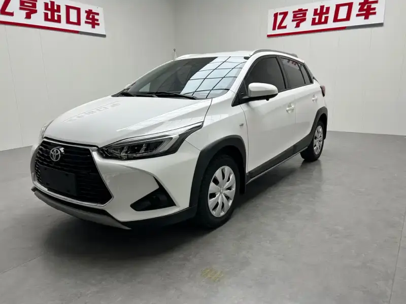 Toyota Yaris L, 2021
