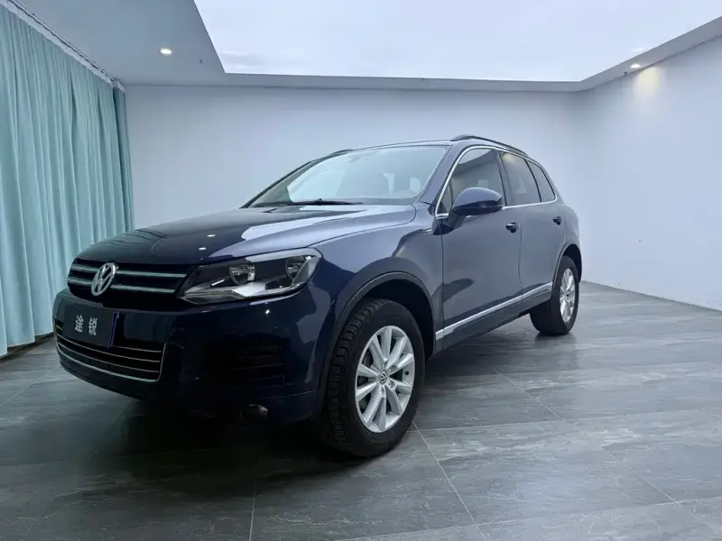 Volkswagen Touareg, 2014