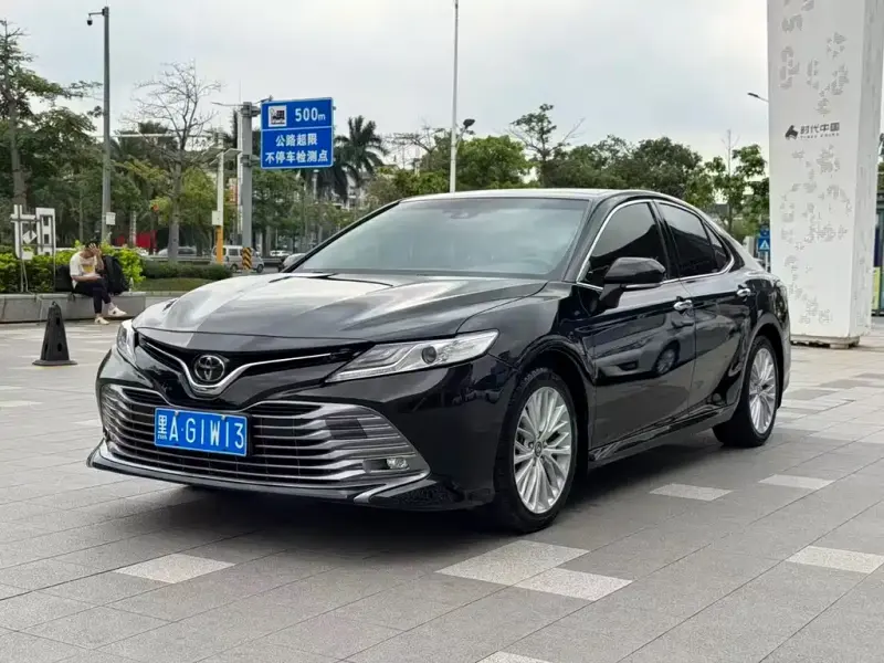 Toyota Camry, 2019