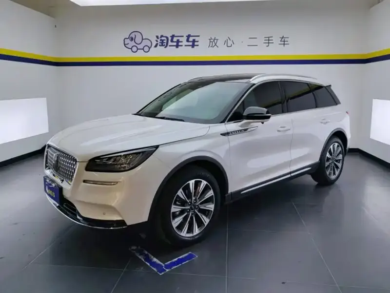 Lincoln Corsair, 2021