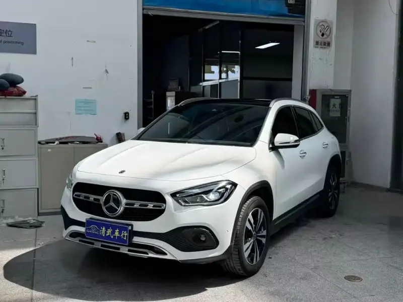 Mercedes-Benz GLA, 2022