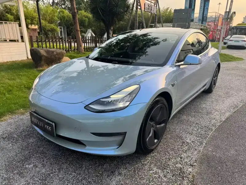 Tesla Model 3, 2019