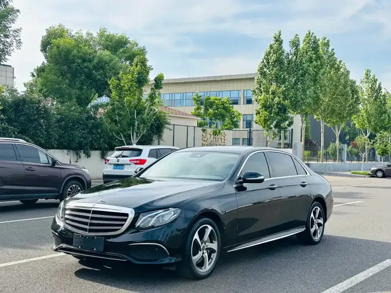 Mercedes-Benz E-Class, 2017