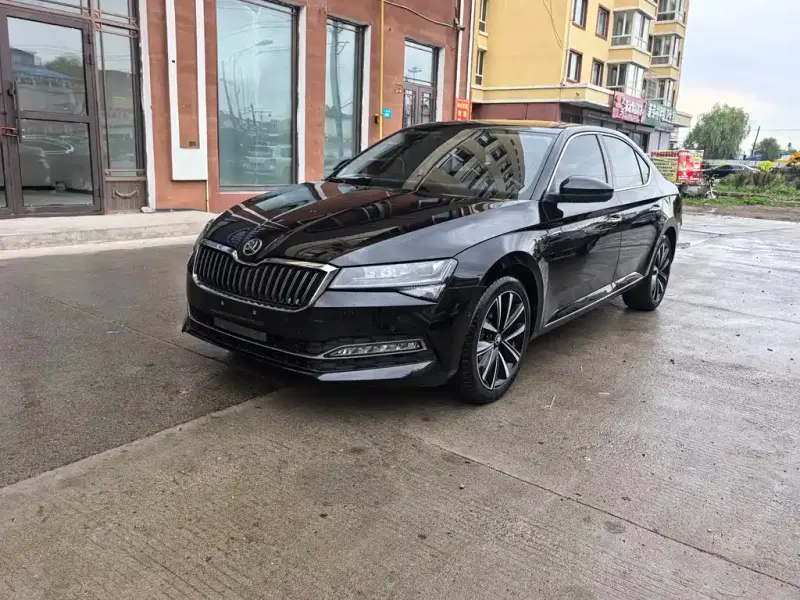 Skoda Superb, 2023