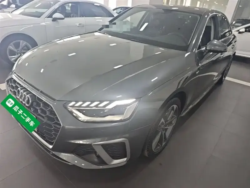 Audi A4L, 2023