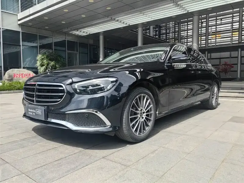 Mercedes-Benz E-Class, 2022