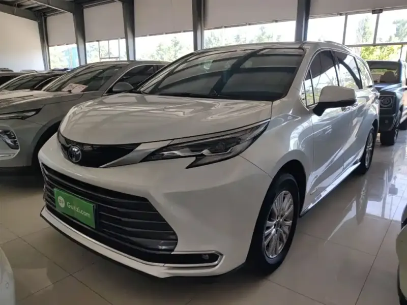 Toyota Sienna, 2022