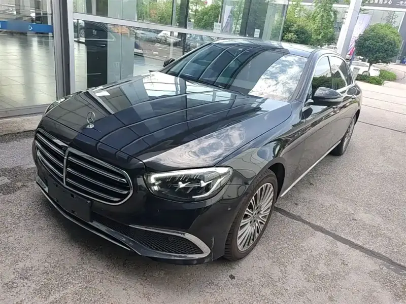 Mercedes-Benz E-Class, 2022