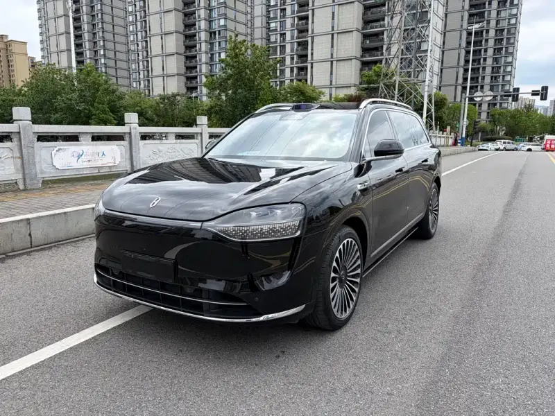 AITO M9, 2025