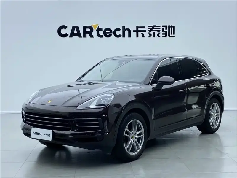 Porsche Cayenne, 2022