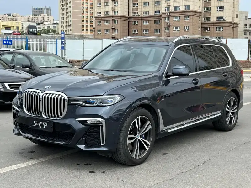 BMW X7, 2022
