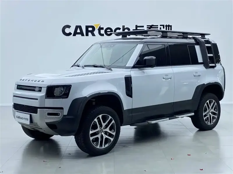 Land Rover Defender, 2023