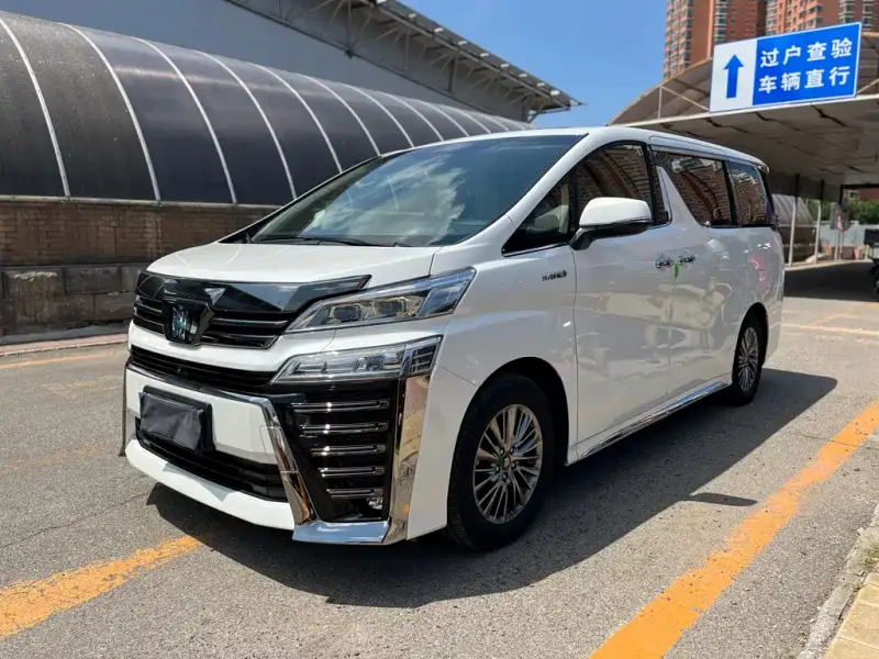 Toyota Vellfire, 2023