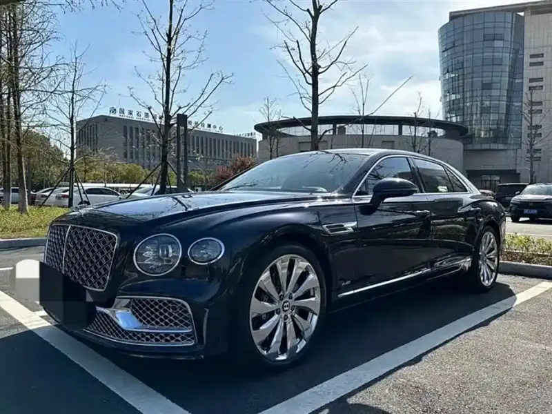 Bentley Flying Spur, 2022