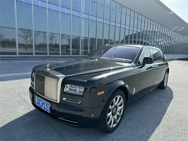 Rolls-Royce Phantom, 2015