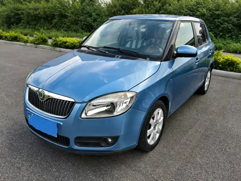 Skoda Fabia, 2011