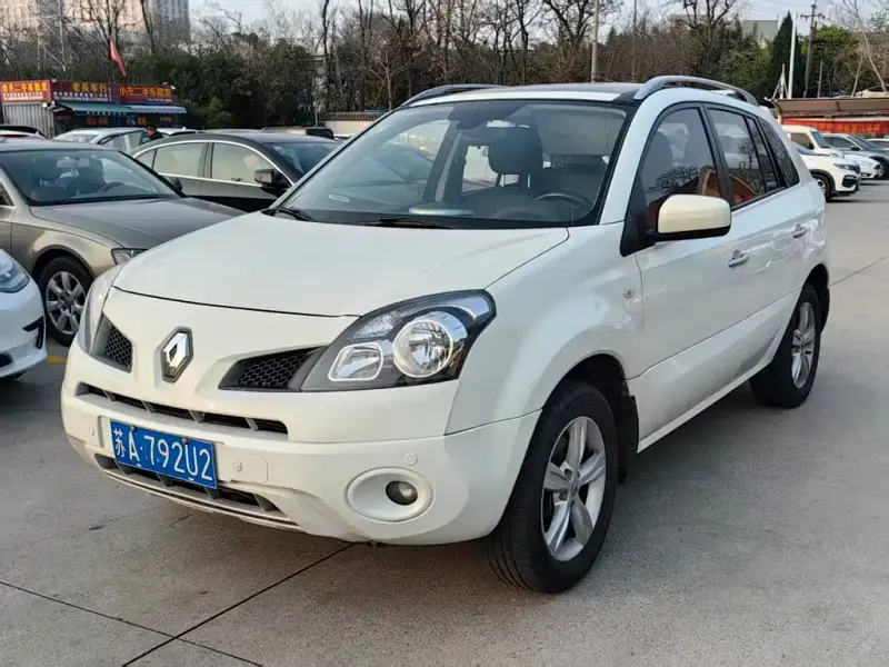 Renault Koleos (Import), 2011