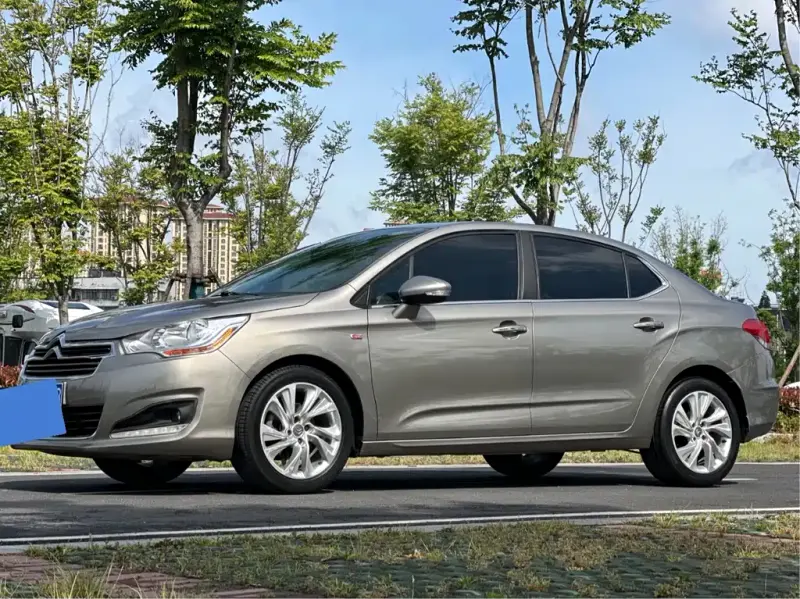 Citroen C4L, 2013