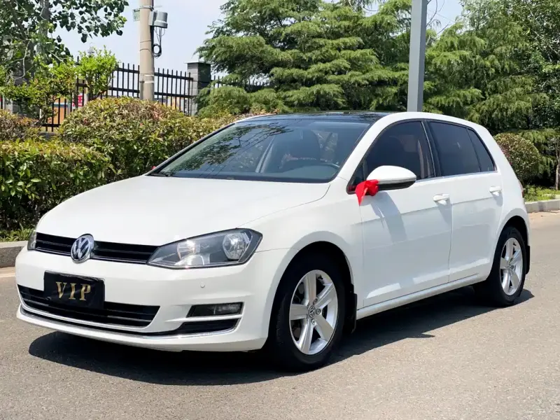 Volkswagen Golf, 2015