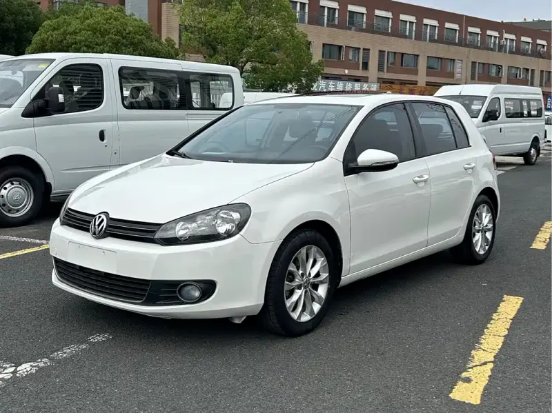 Volkswagen Golf, 2014