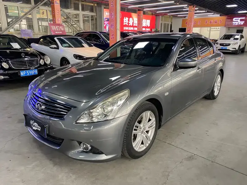 Infiniti G, 2013