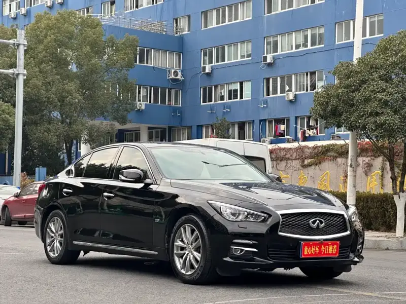 Infiniti Q50L, 2018