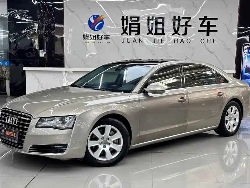 Audi A8, 2013