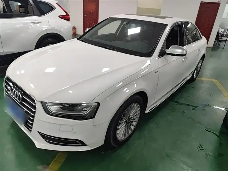 Audi A4L, 2016